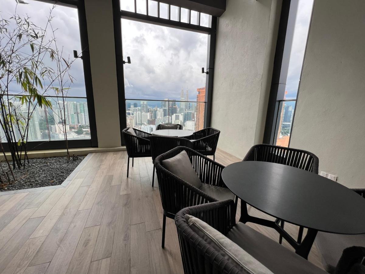 Lucentia Bbcc Lalaport At By Luxe Apartment *