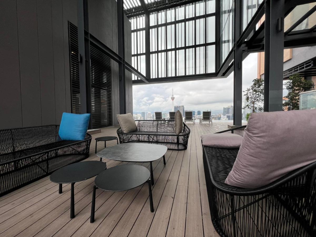 Lucentia Bbcc Lalaport At By Luxe *