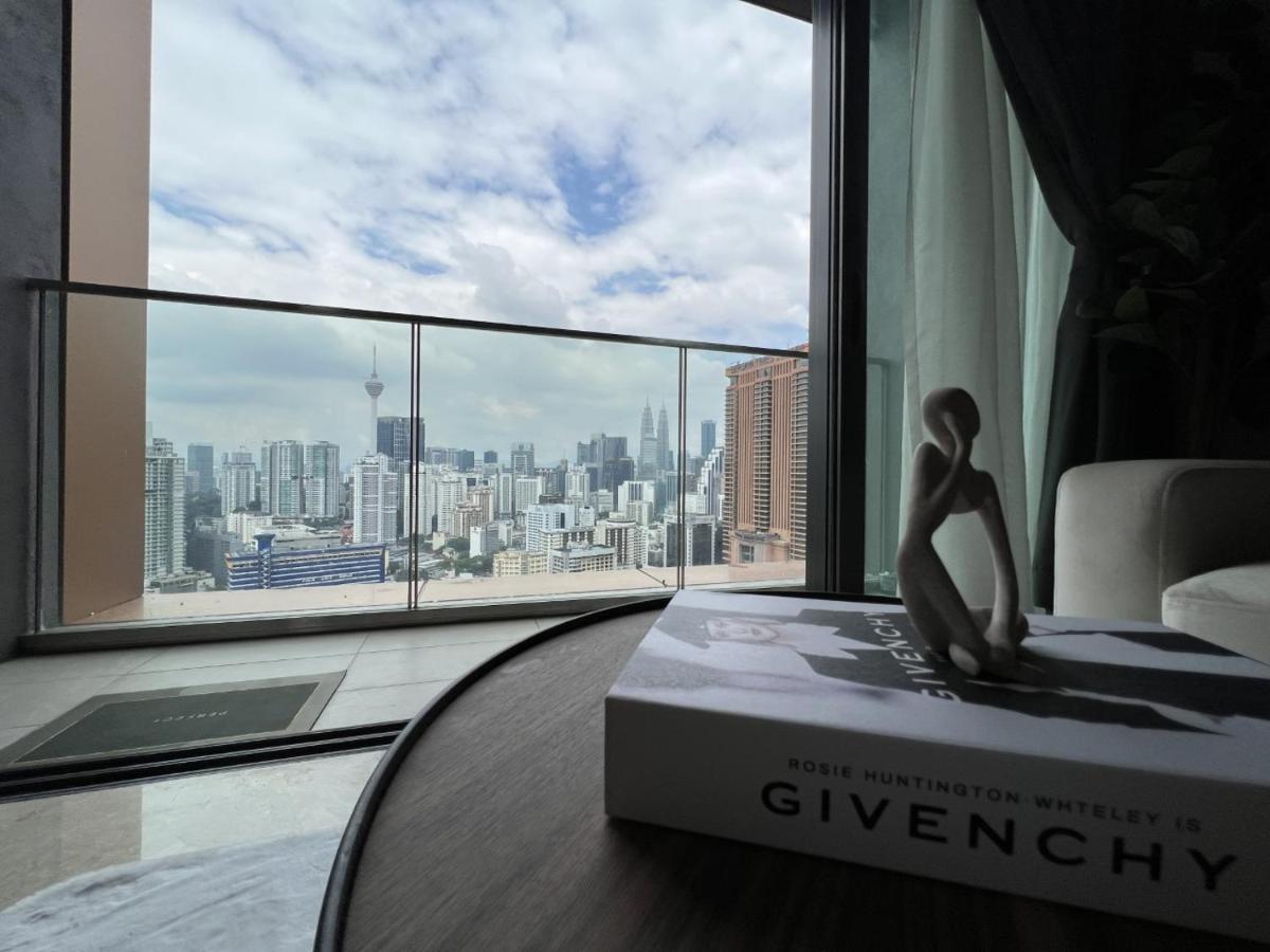 Lucentia Bbcc Lalaport At By Luxe Apartment