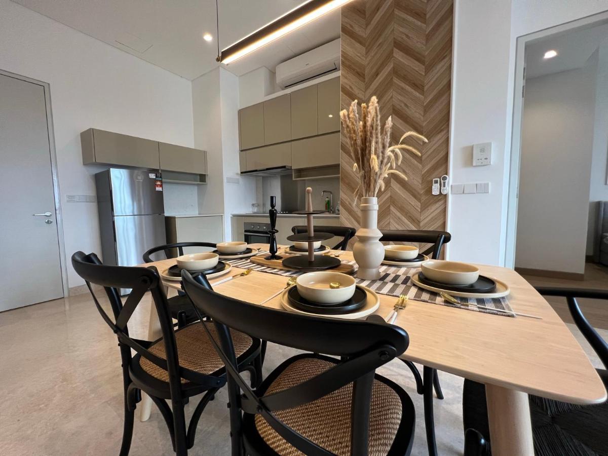 Apartment Lucentia Bbcc Lalaport At By Luxe *